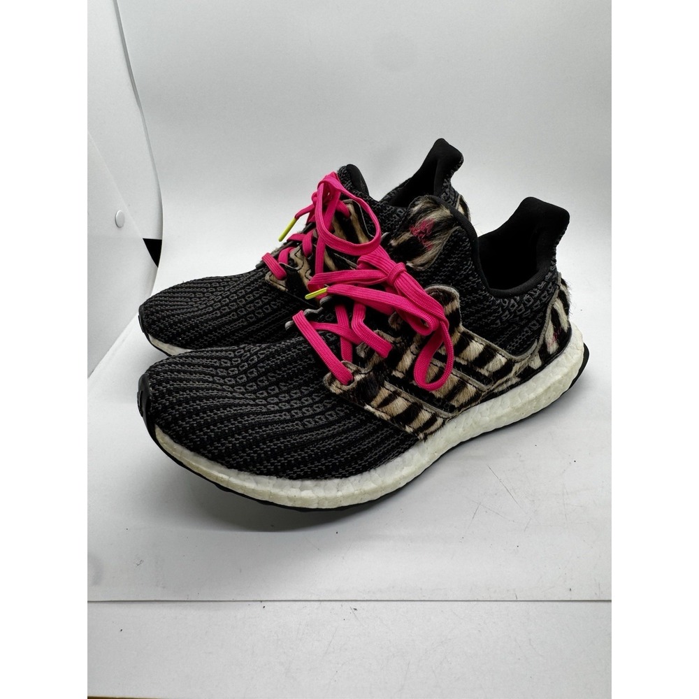 Adidas UltraBoost Women Knit Animal Print Sneakers Black White Pink size 4 SB1